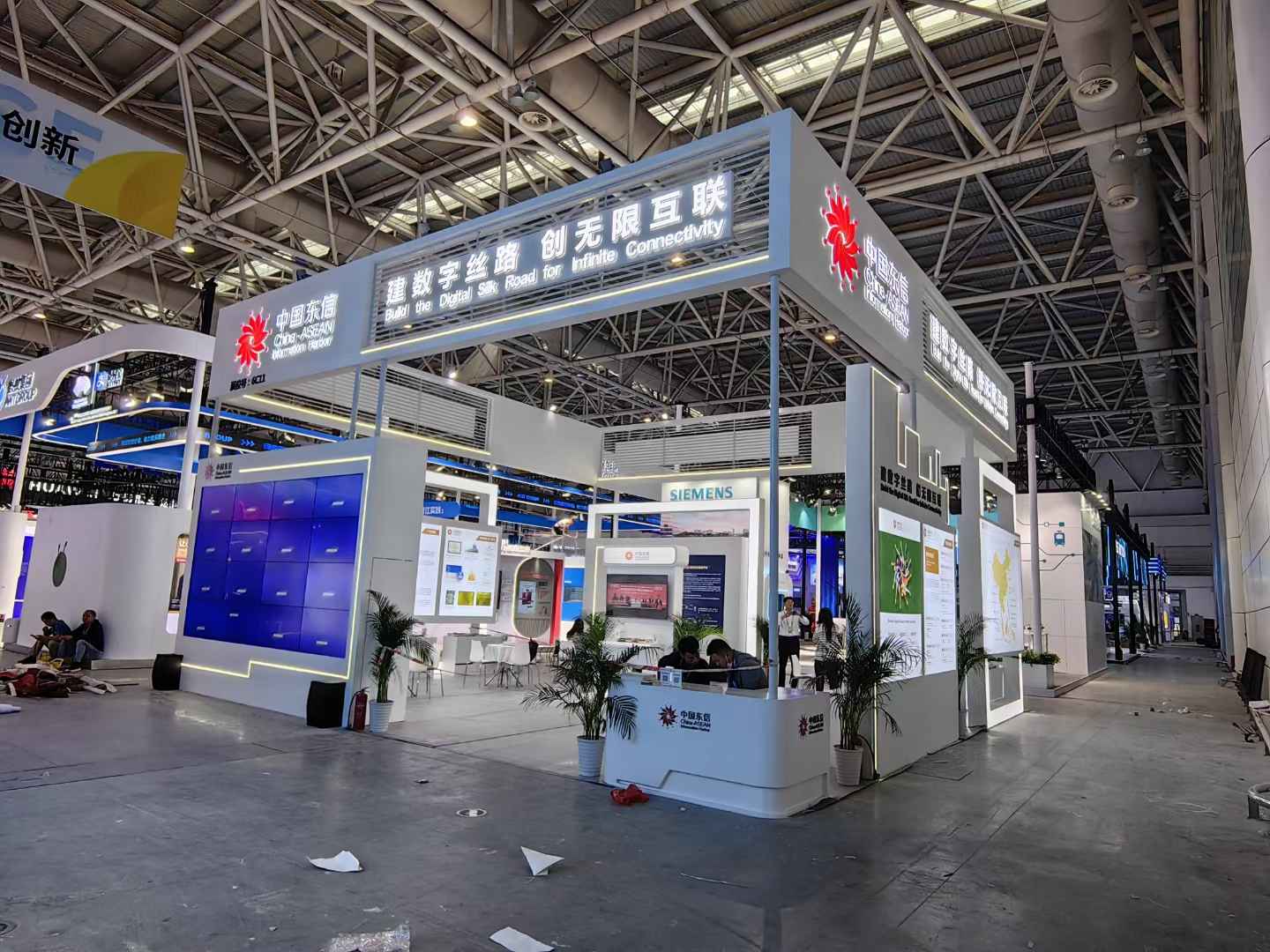 福州數(shù)字中國會展中心、廣州展會設(shè)計搭建